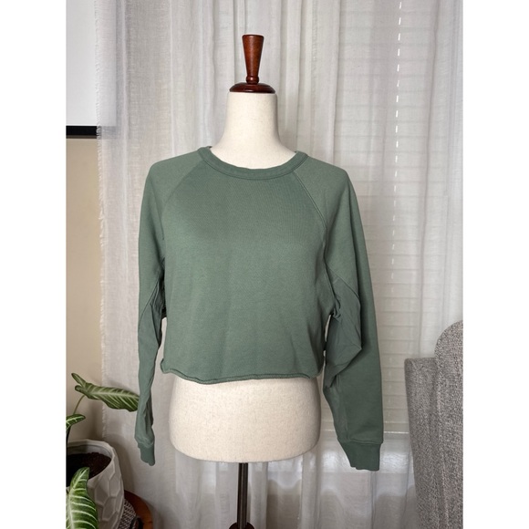 Alo Yoga Pullover Crewneck with Open Back Green Size Small - Picture 2 of 3
